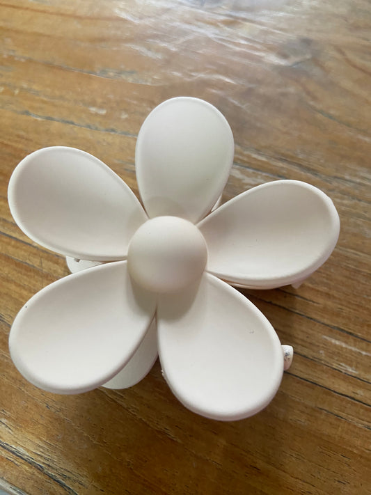 Bloemen haarclip donker beige