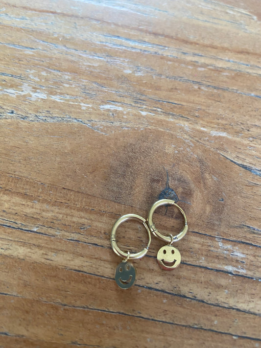 Oorbel smiley